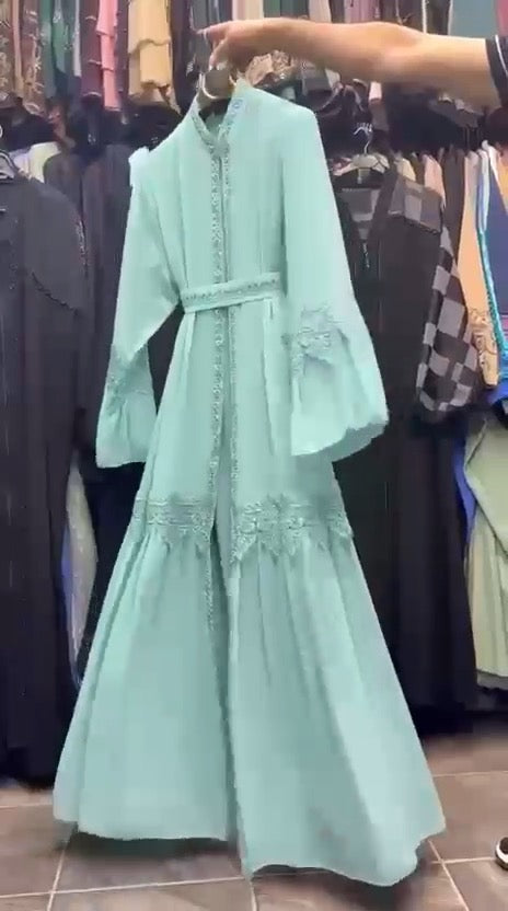 Women's chiffon abaya sleeve lace detail