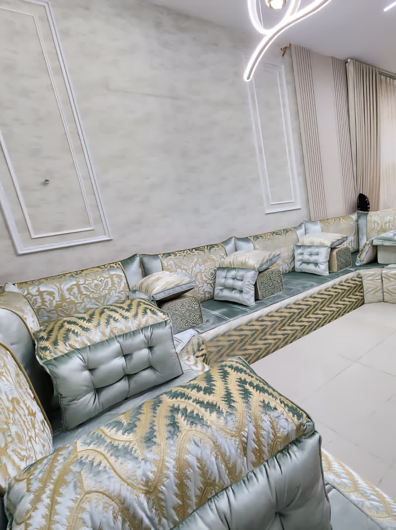 Luxury Mocha & Gold Striped Arabic Majlis Set