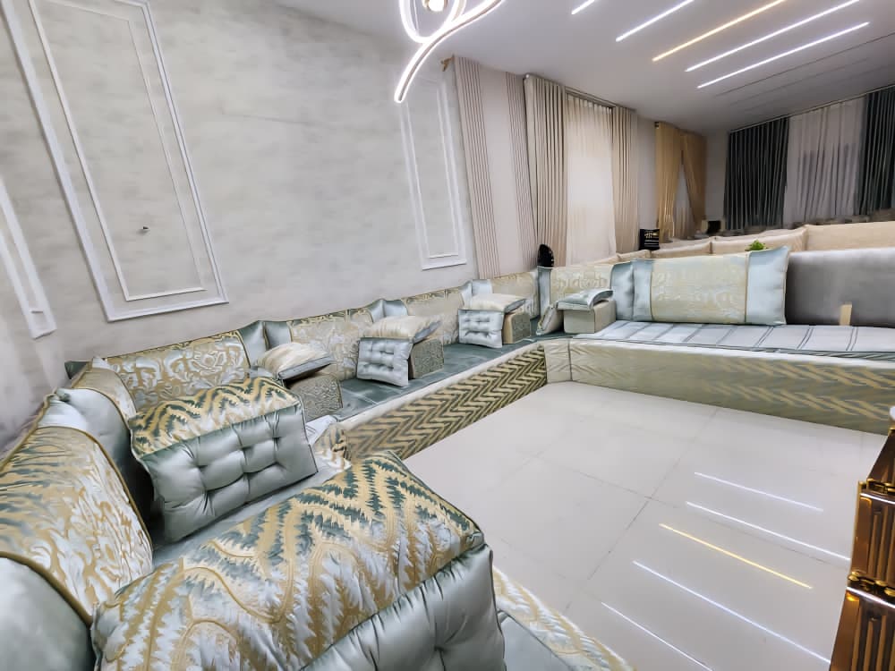 Luxury Warm Taupe Tufted Arabic Majlis Set