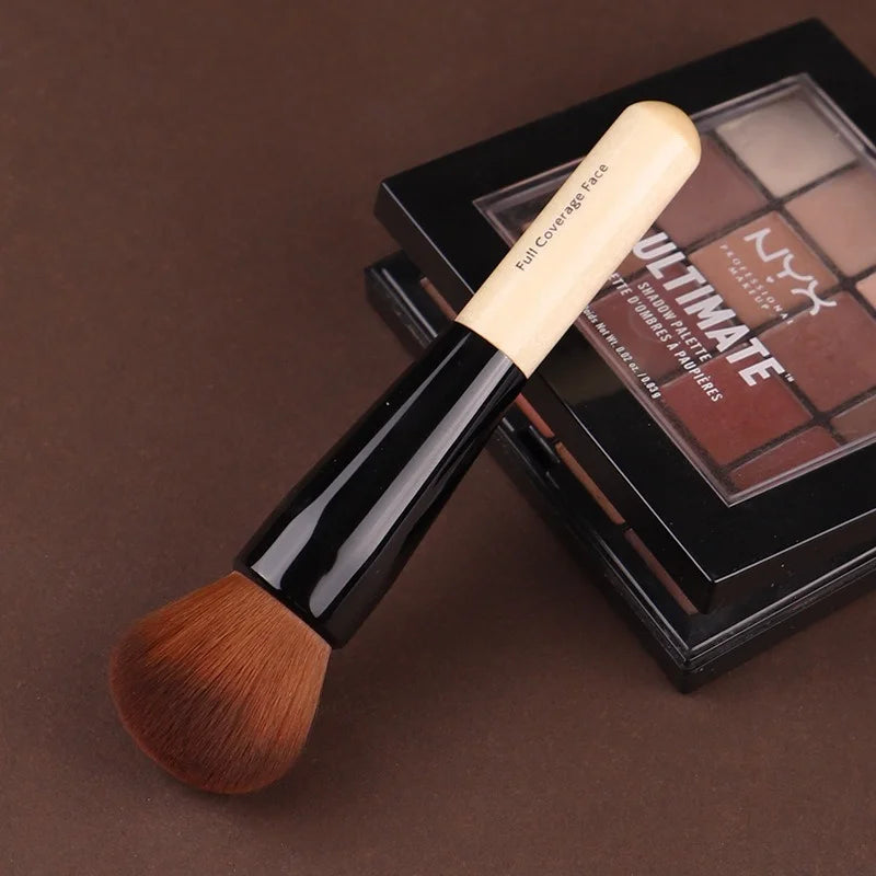 Champagne Flat Top Foundation Brush