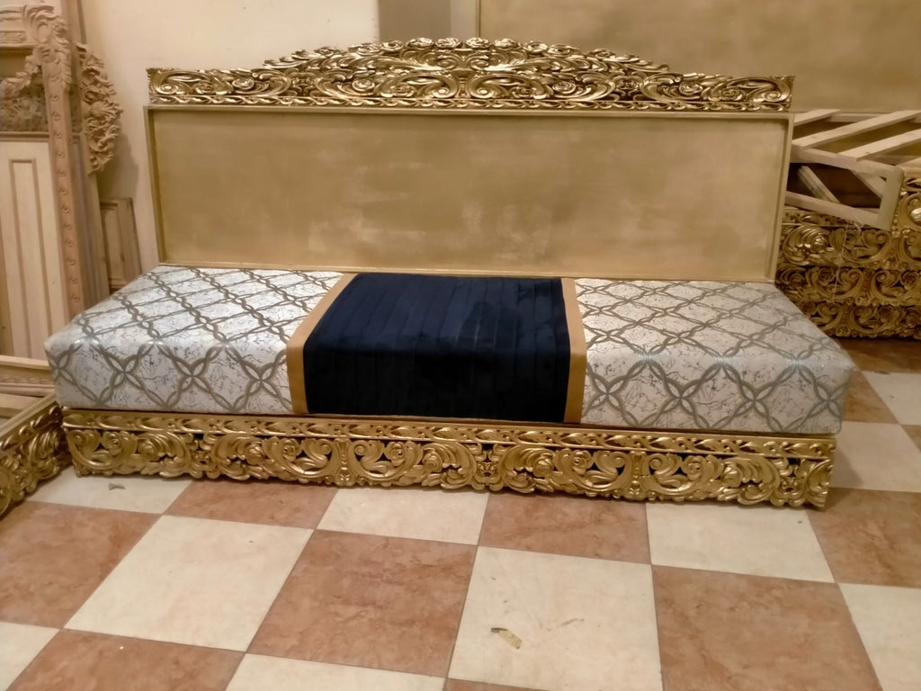 Luxury Arabian Baroque bedroom set additional view
